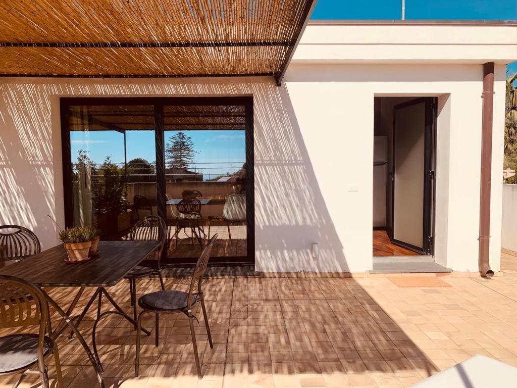 Petrasicula Apartment Aci Trezza Exterior foto