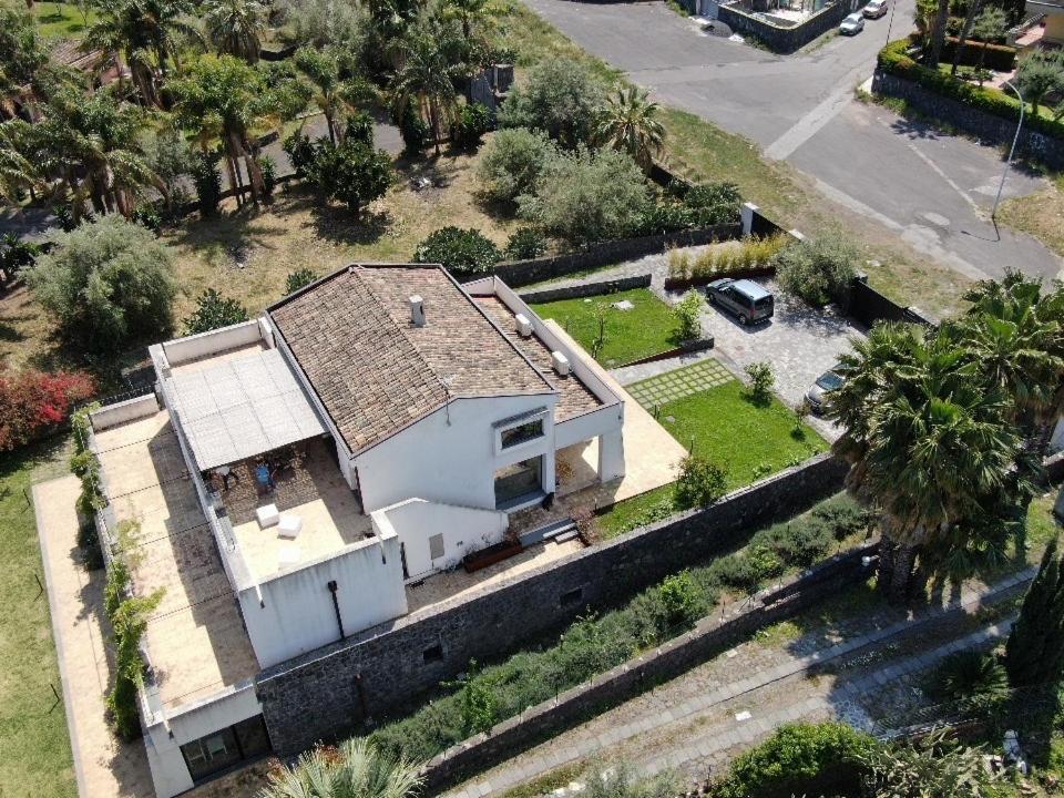 Petrasicula Apartment Aci Trezza Exterior foto