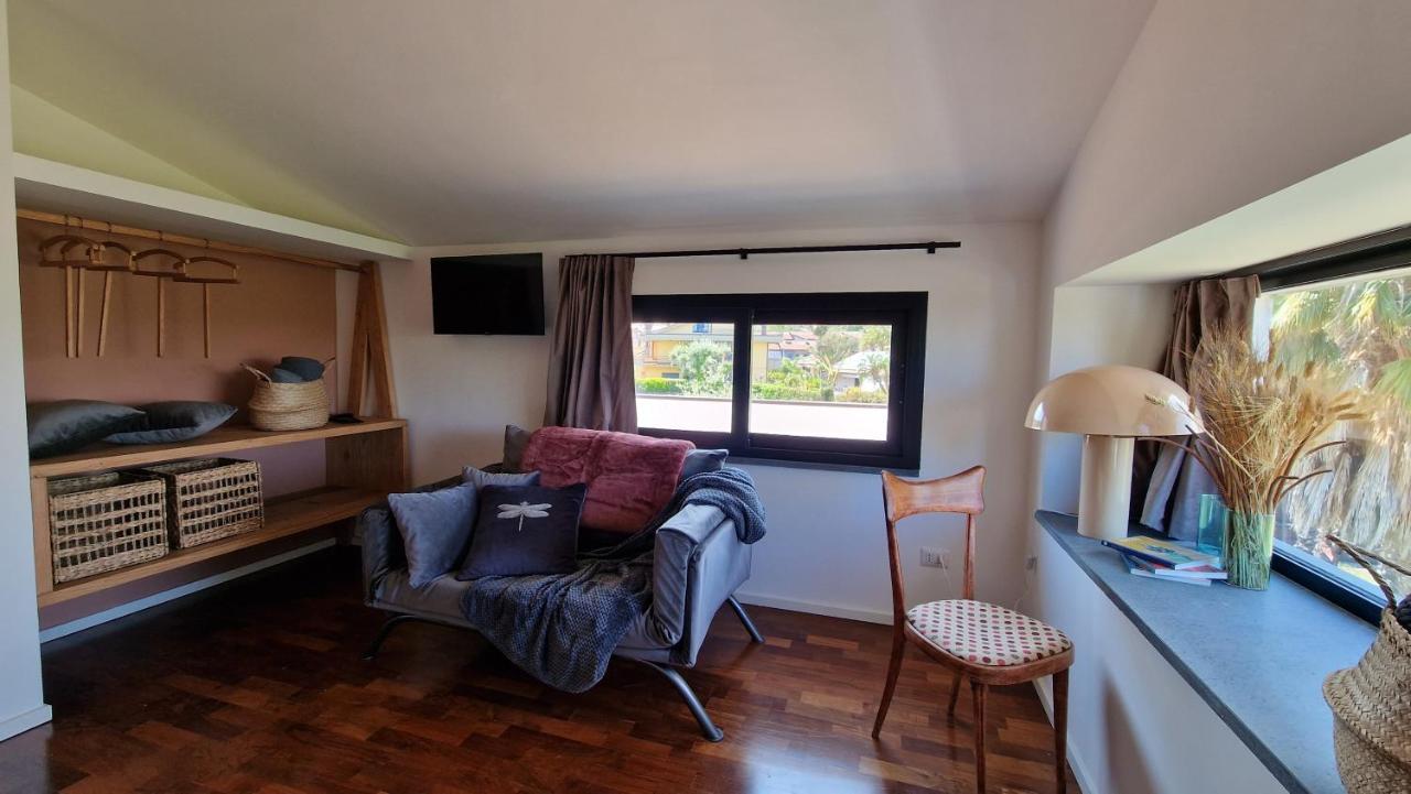 Petrasicula Apartment Aci Trezza Exterior foto